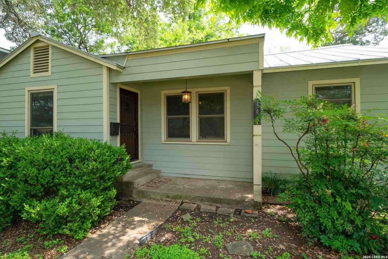 106 Brightwood Pl - Photo 3 of 24