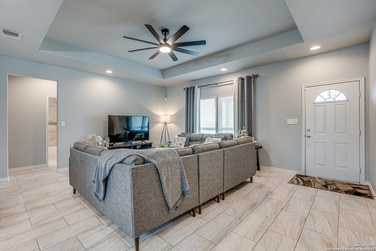 185 Broken Star Trl - Photo 6 of 50