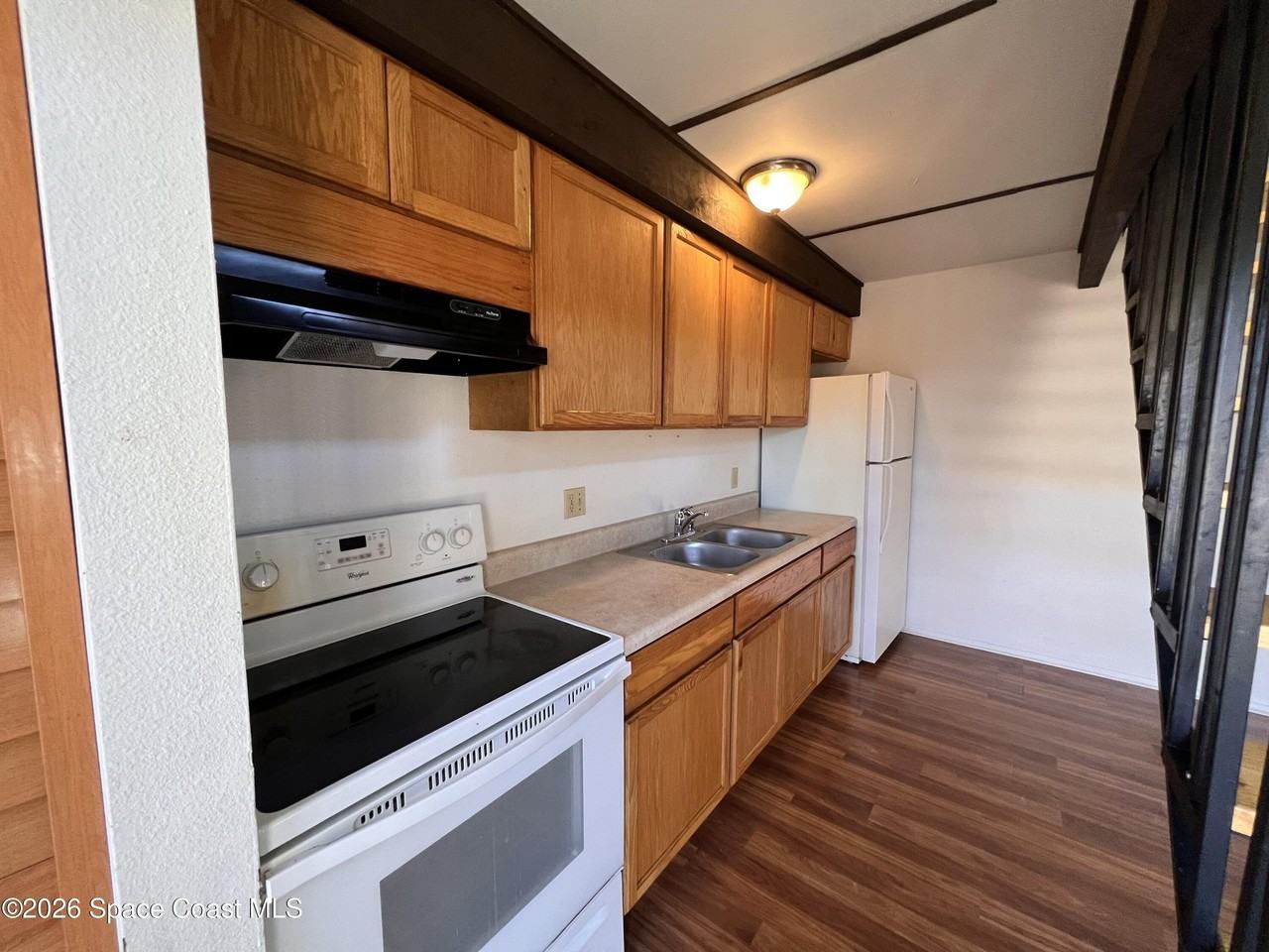 4818 Overlook Dr Ne Unit 4 - Photo 4 of 10