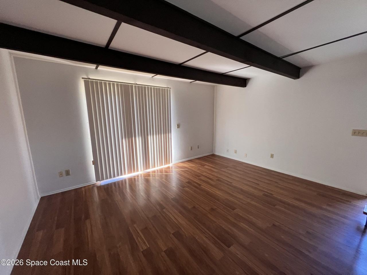 4818 Overlook Dr Ne Unit 4 - Photo 6 of 10