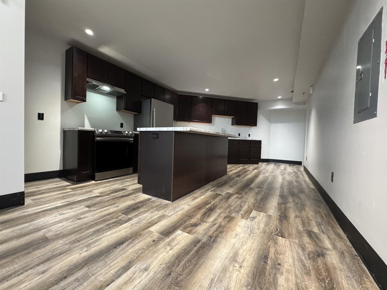 219 S Badger Ave #219 - Photo 4 of 18