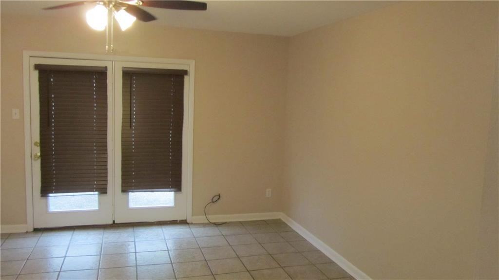 1429 Hickory Ave ##C - Photo 7 of 24