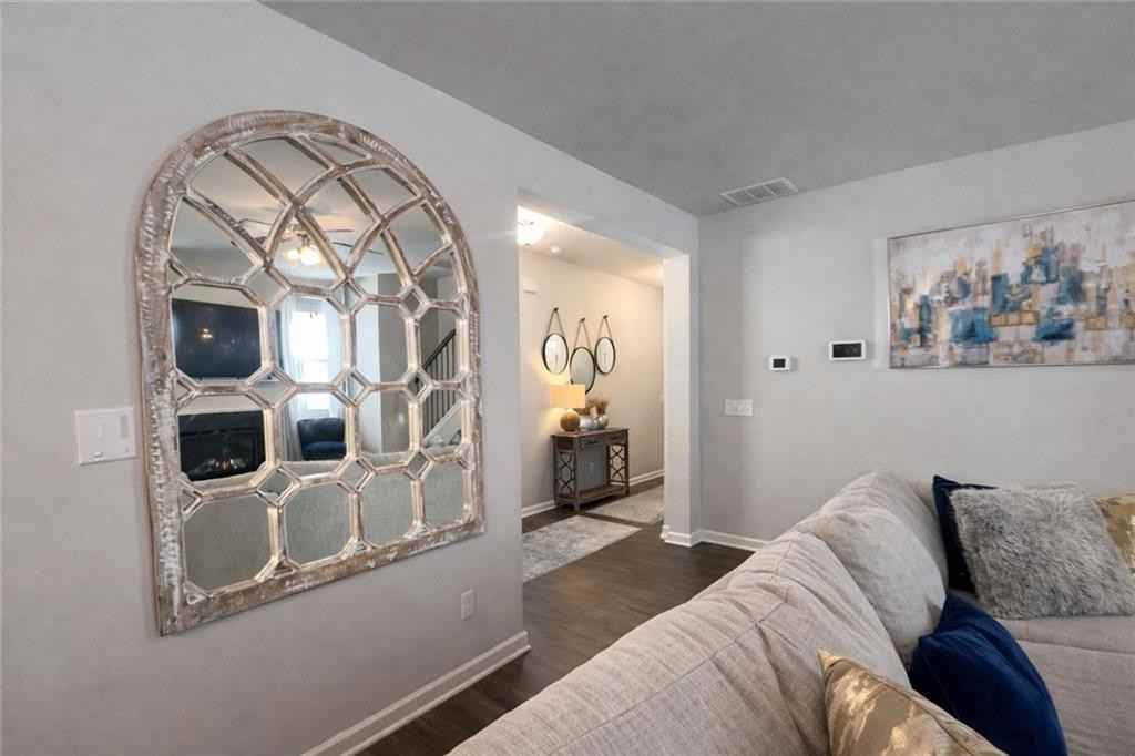 182 Woodhouse Cir - Photo 6 of 26