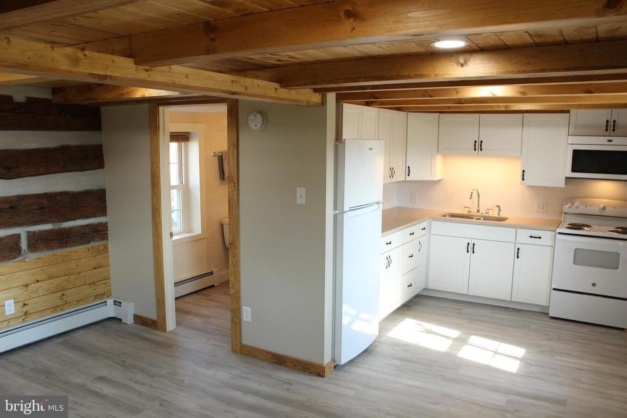 739 Main St - Photo 7 of 23