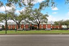 3201 Saint Charles Ave ##105 - Photo 1 of 1