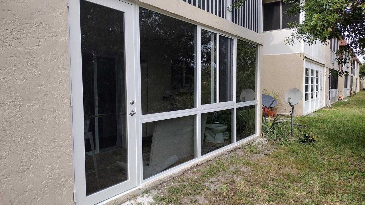 Sw 3rd St - Photo 3 of 14