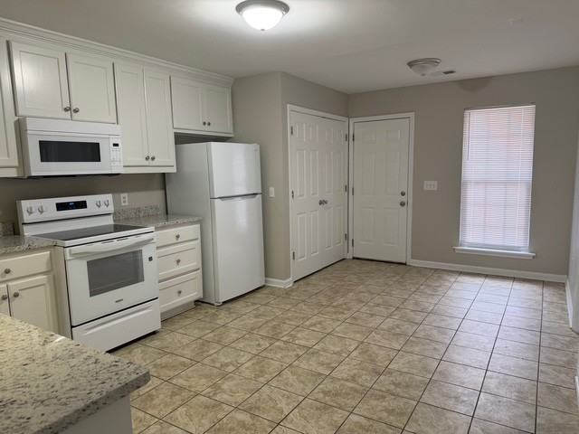 816 Chesnut St #1 - Photo 4 of 11