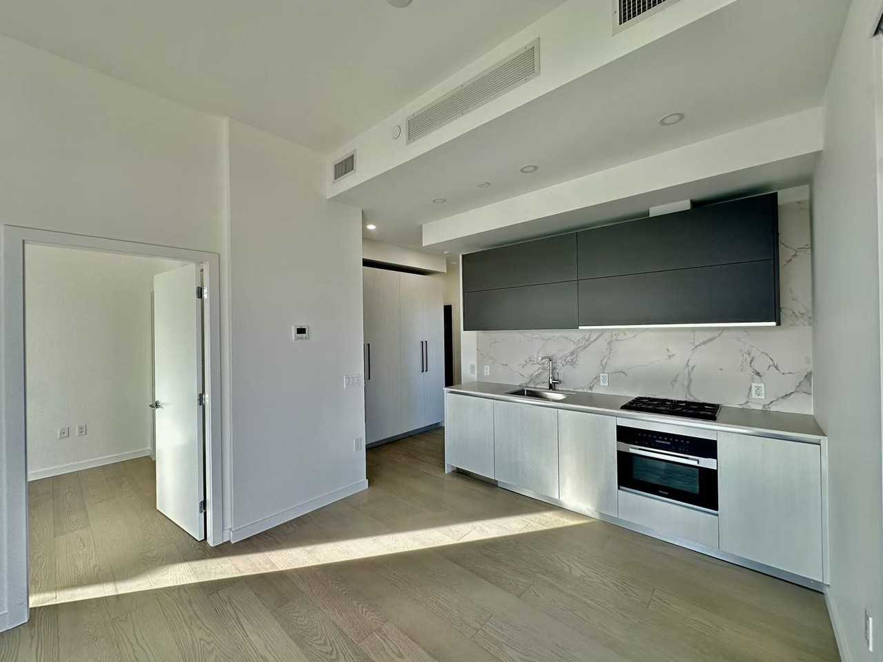 8415 Granville Street #302 - Photo 4 of 23