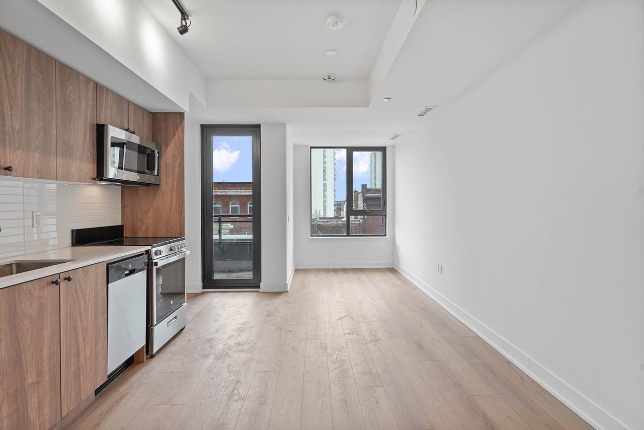 758 Dovercourt Road #309 - Photo 5 of 13