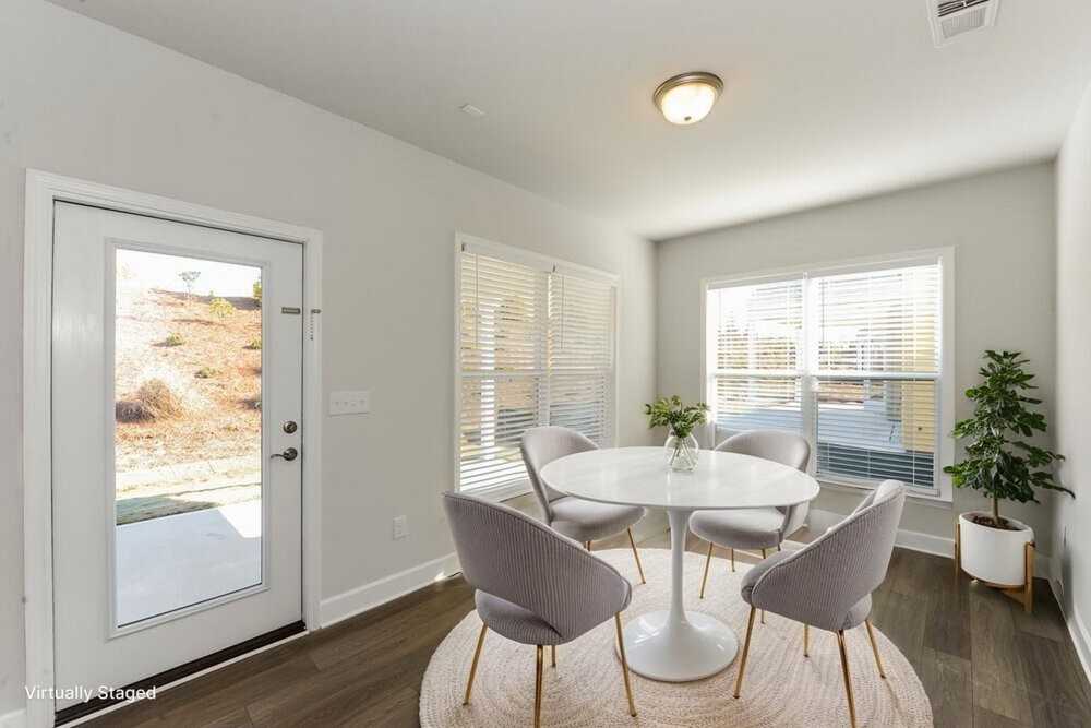 119 Alcovy Ct - Photo 6 of 19