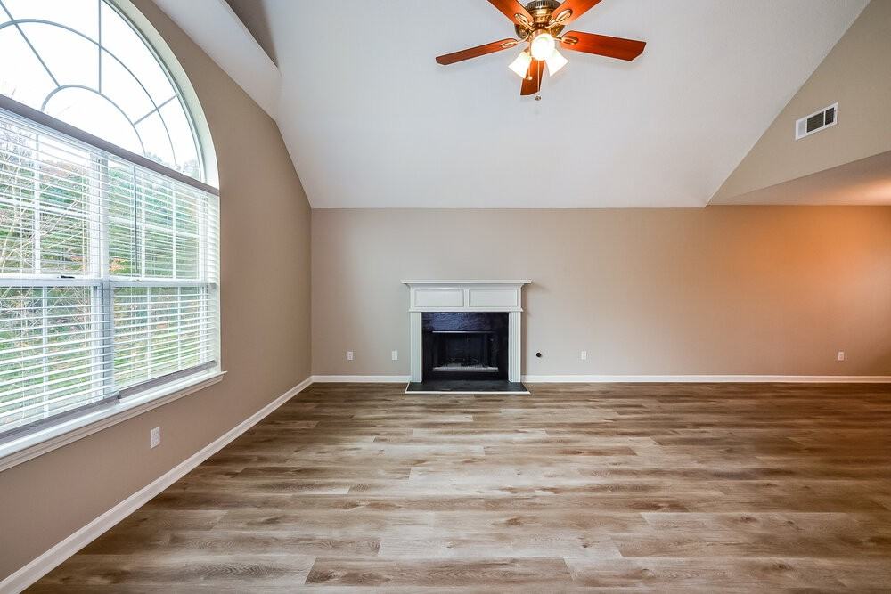 3588 Sugar Maple St - Photo 5 of 17