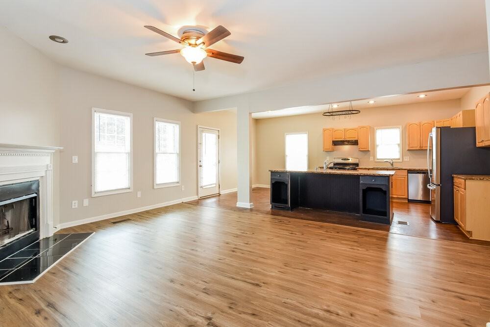 4167 Arapaho Dr - Photo 7 of 20