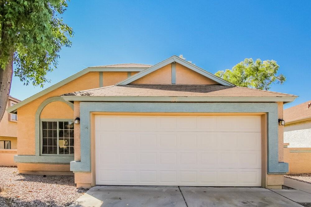 921 S Val Vista Dr #124