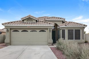 7815 W Northview Ave - Photo 1 of 1