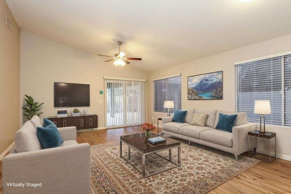 7815 W Northview Ave - Photo 3 of 19