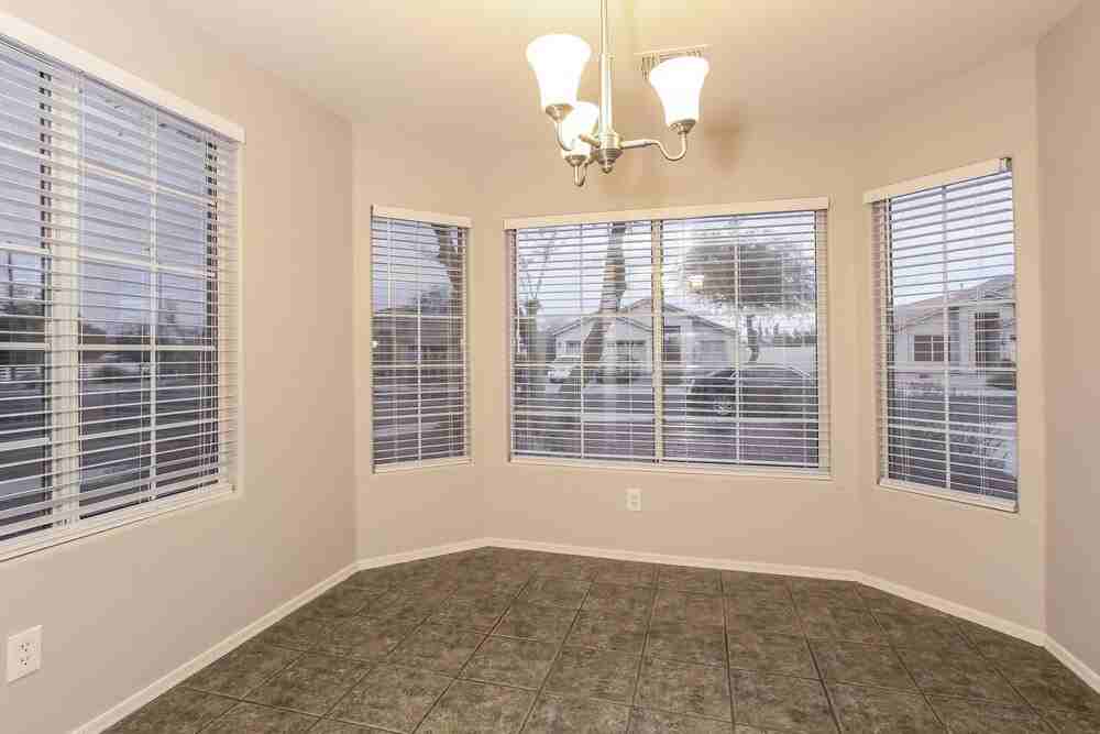 7815 W Northview Ave - Photo 6 of 19