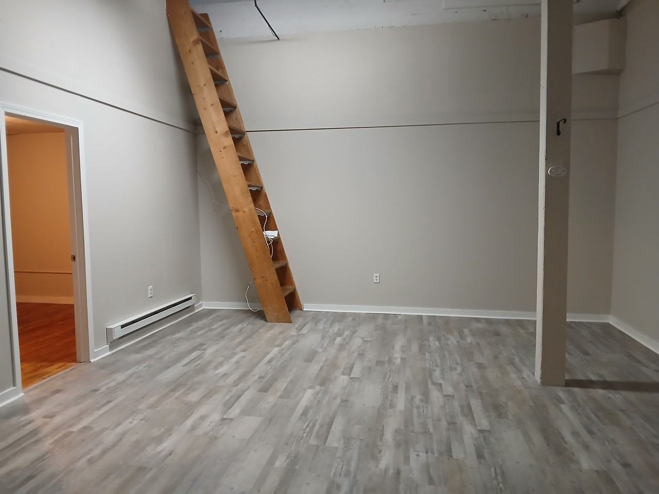 1841 Broad Street #B9 - Photo 4 of 8