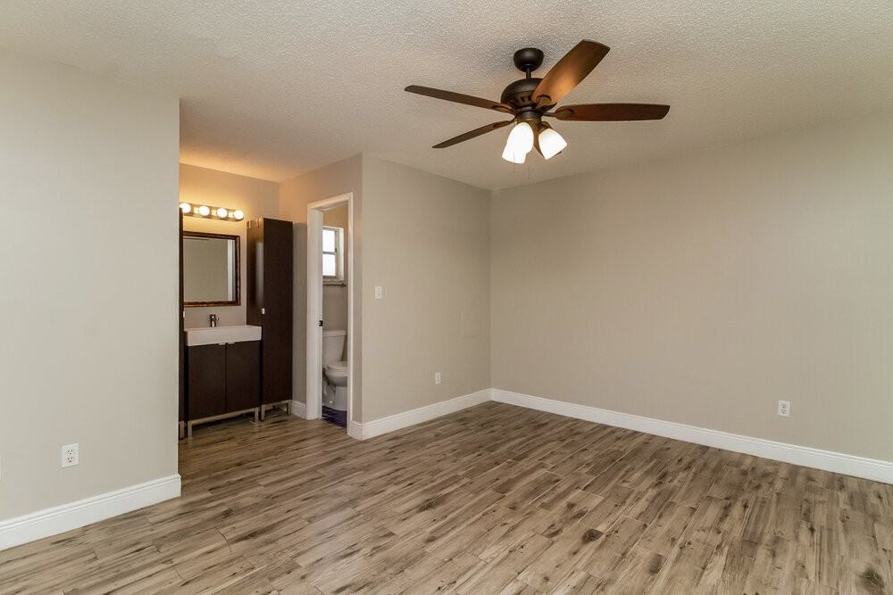 1301 Baranova Rd - Photo 7 of 16