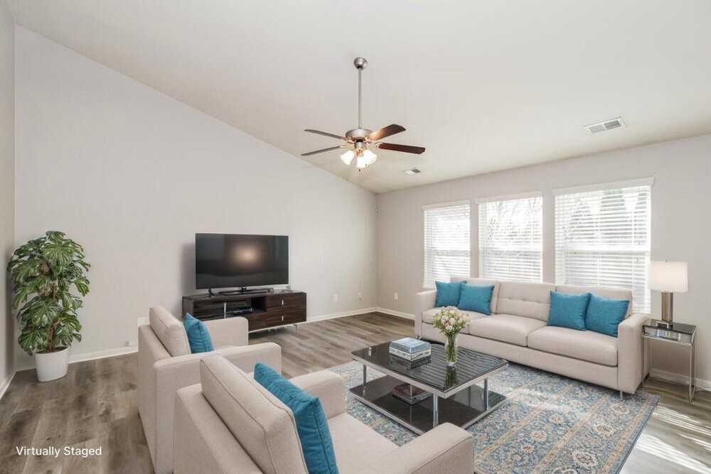 162 High Point Way - Photo 3 of 19