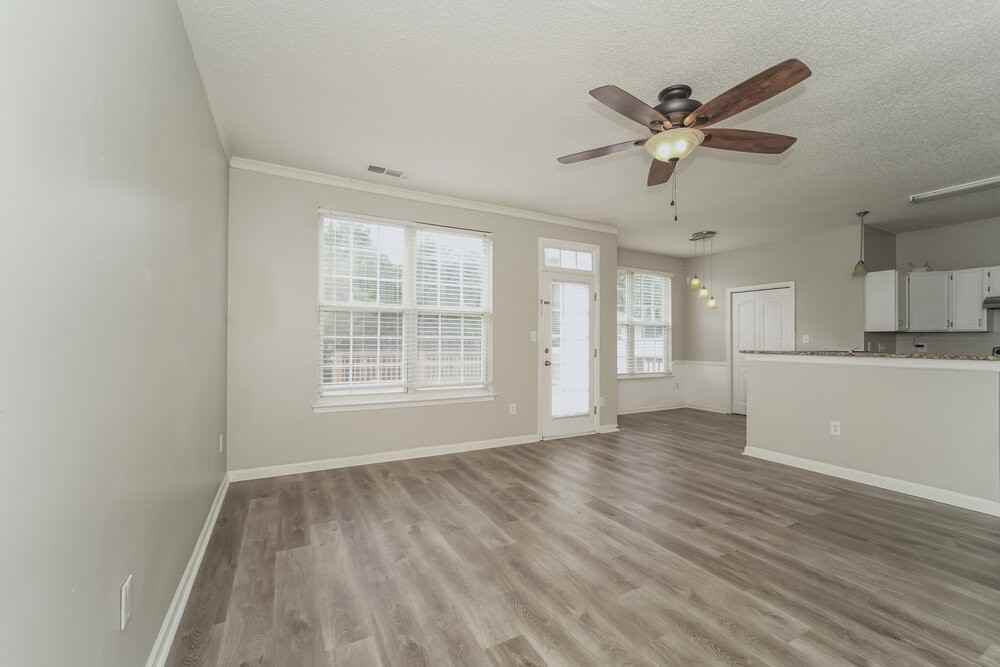 4705 Fox Thorne Dr - Photo 7 of 19