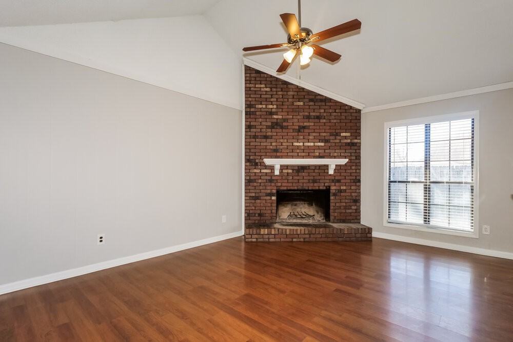 7201 Skidmore Cv - Photo 3 of 16