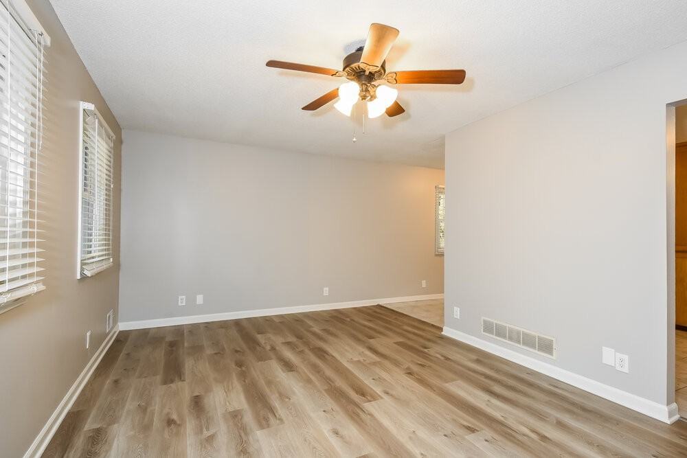 4306 Jones Ct - Photo 6 of 21