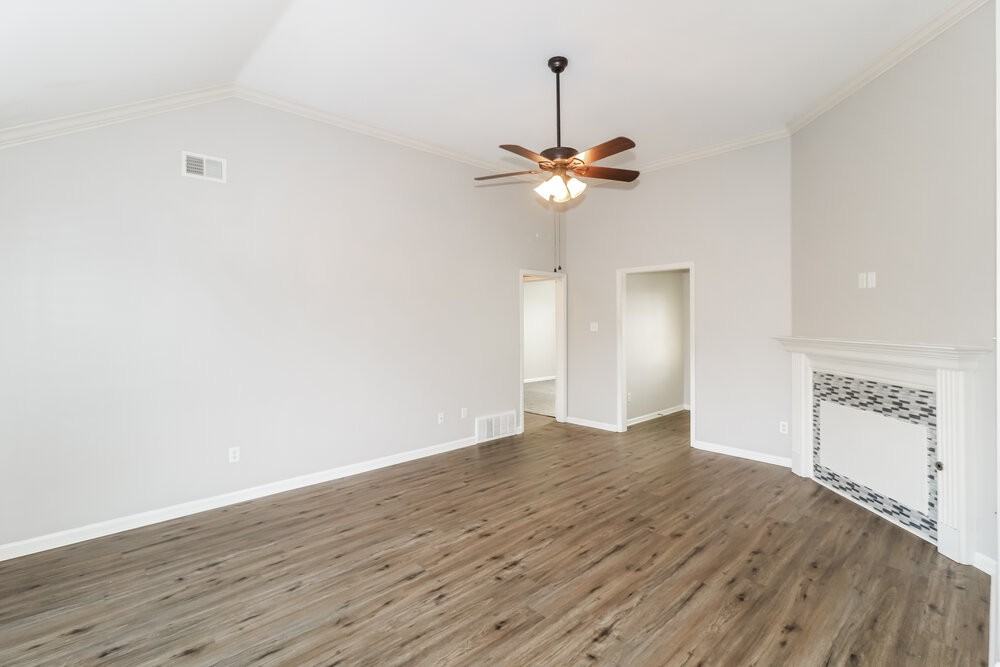 5818 Carter Dr - Photo 6 of 17