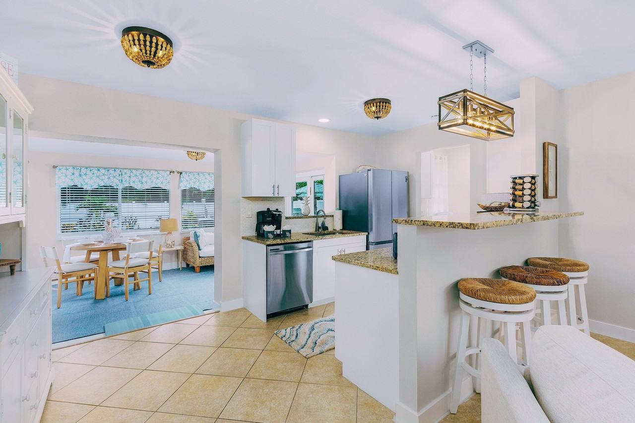 1224 Hilltop Drive - Photo 3 of 26