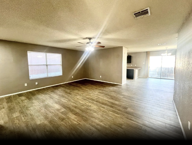 9908 Peregrine Trail - Photo 3 of 22