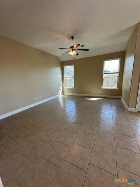 1898 Baron Dr - Photo 3 of 10