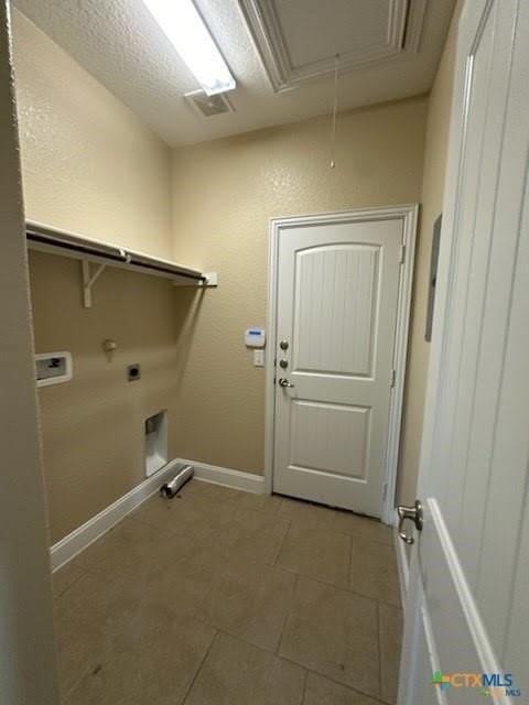 1898 Baron Dr - Photo 4 of 10