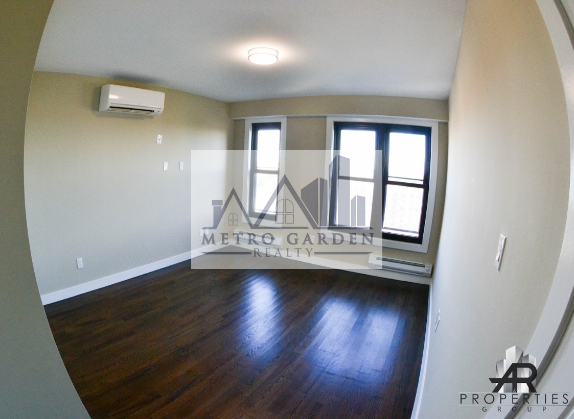 177-16 Wexford Terrace #703 - Photo 3 of 8