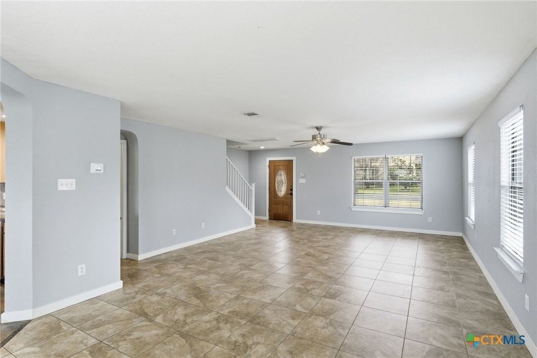 504 Castebar Dr - Photo 3 of 20