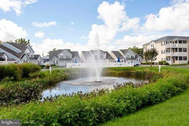 17314 King Philip Way - Photo 3 of 34