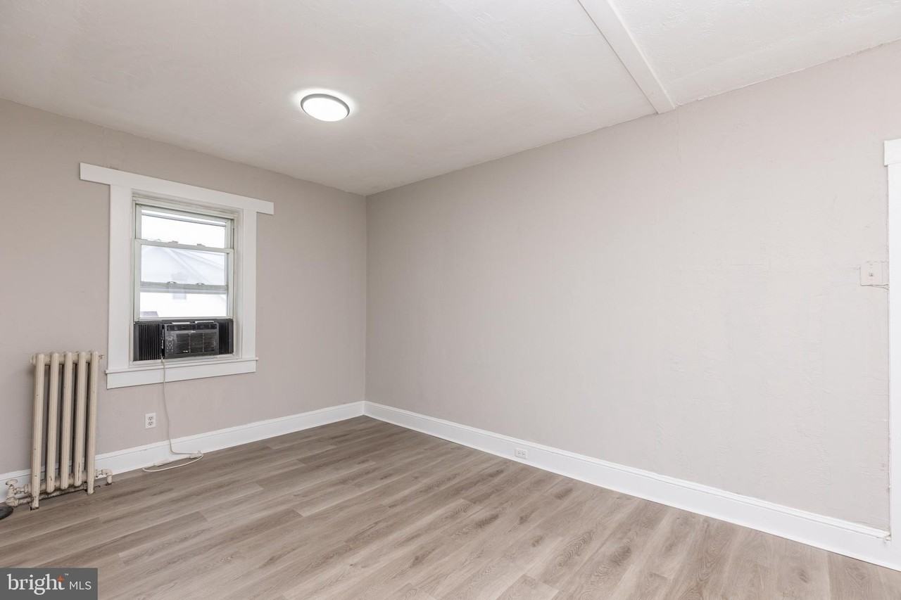 17 2nd Ave - Photo 6 of 16