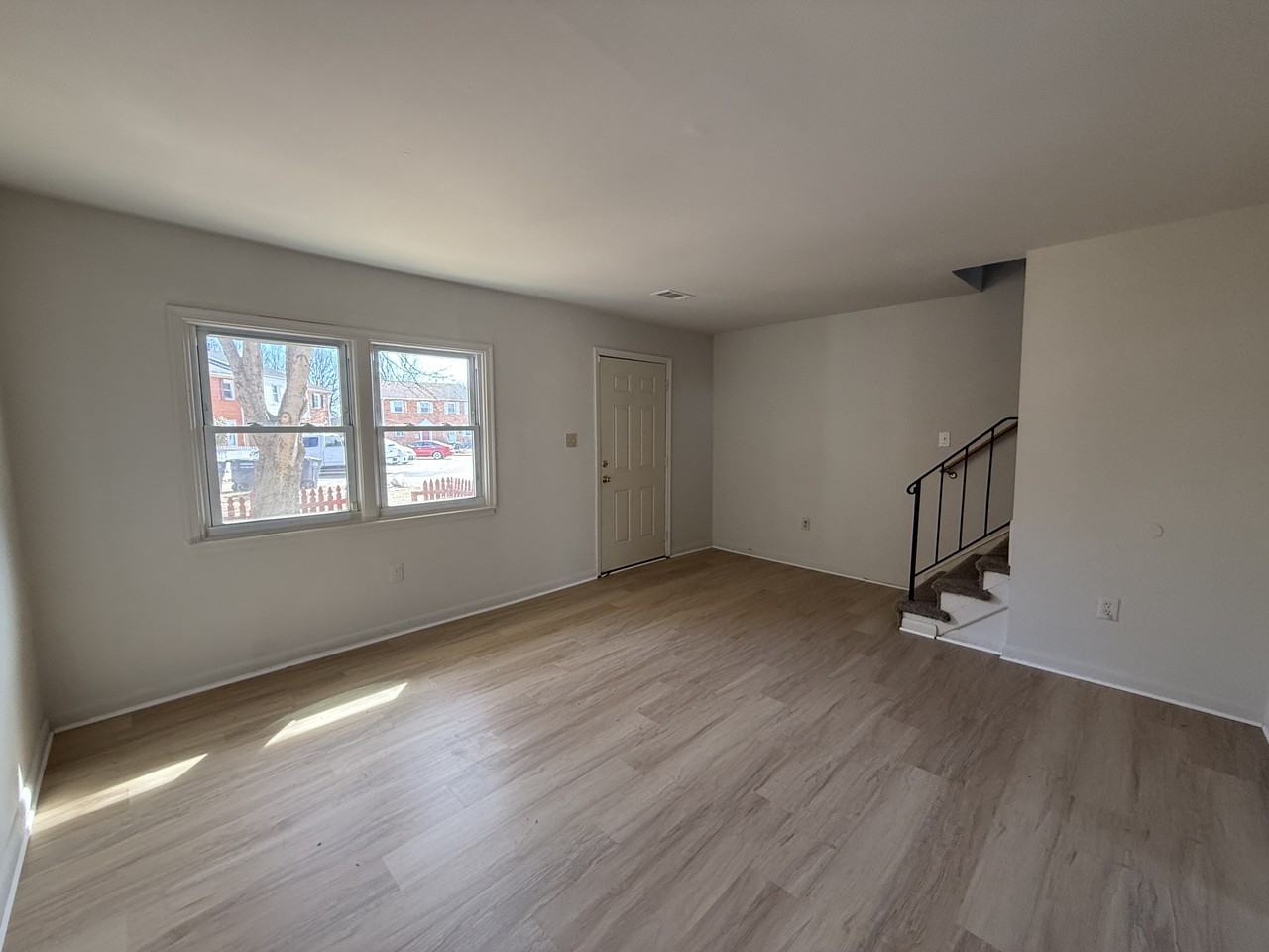 3456 Beale Court - Photo 6 of 21