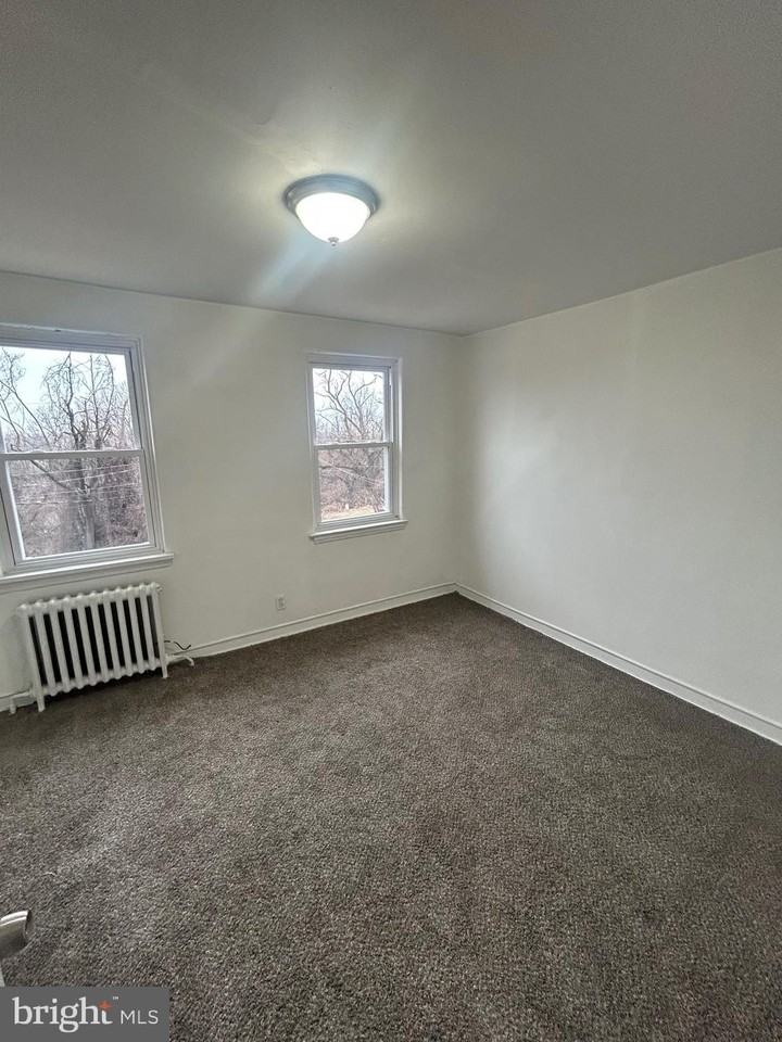 1311 Church St - Photo 6 of 9