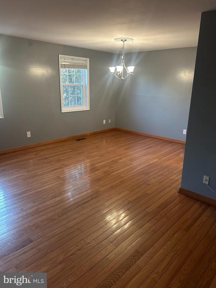 12021 Old Columbia Pike Unit 36 #36 - Photo 5 of 25