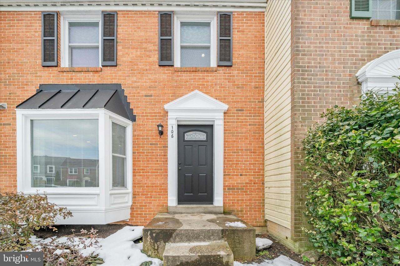 106 Lamont Ln - Photo 2 of 50