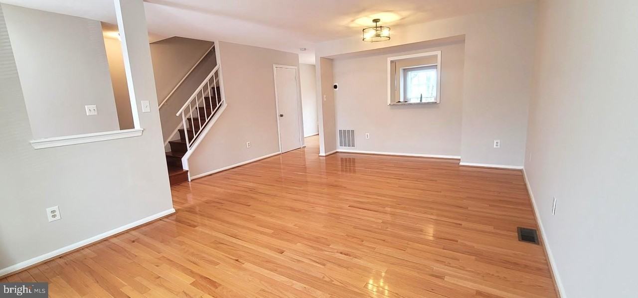 12 Sebastiani Blvd - Photo 2 of 18