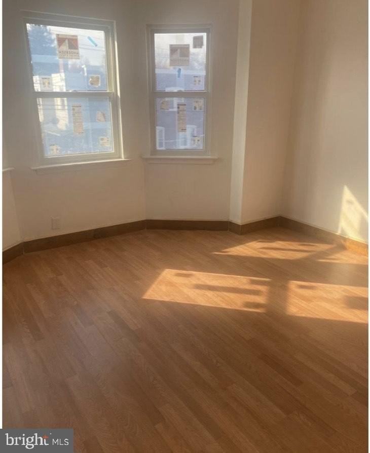 2219 Madison St Unit B - Photo 5 of 5