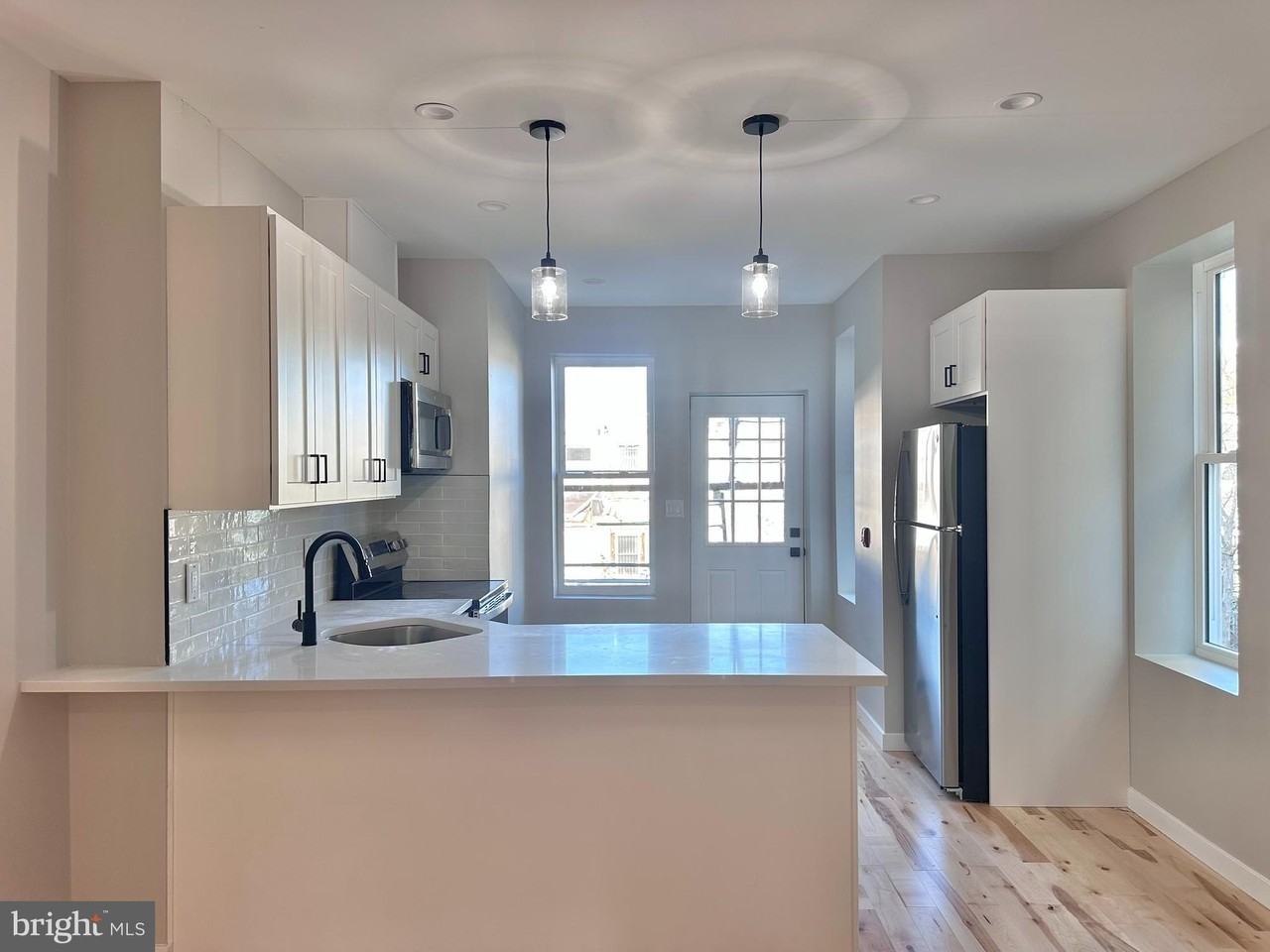 2821 W Girard Ave Unit A - Photo 5 of 21