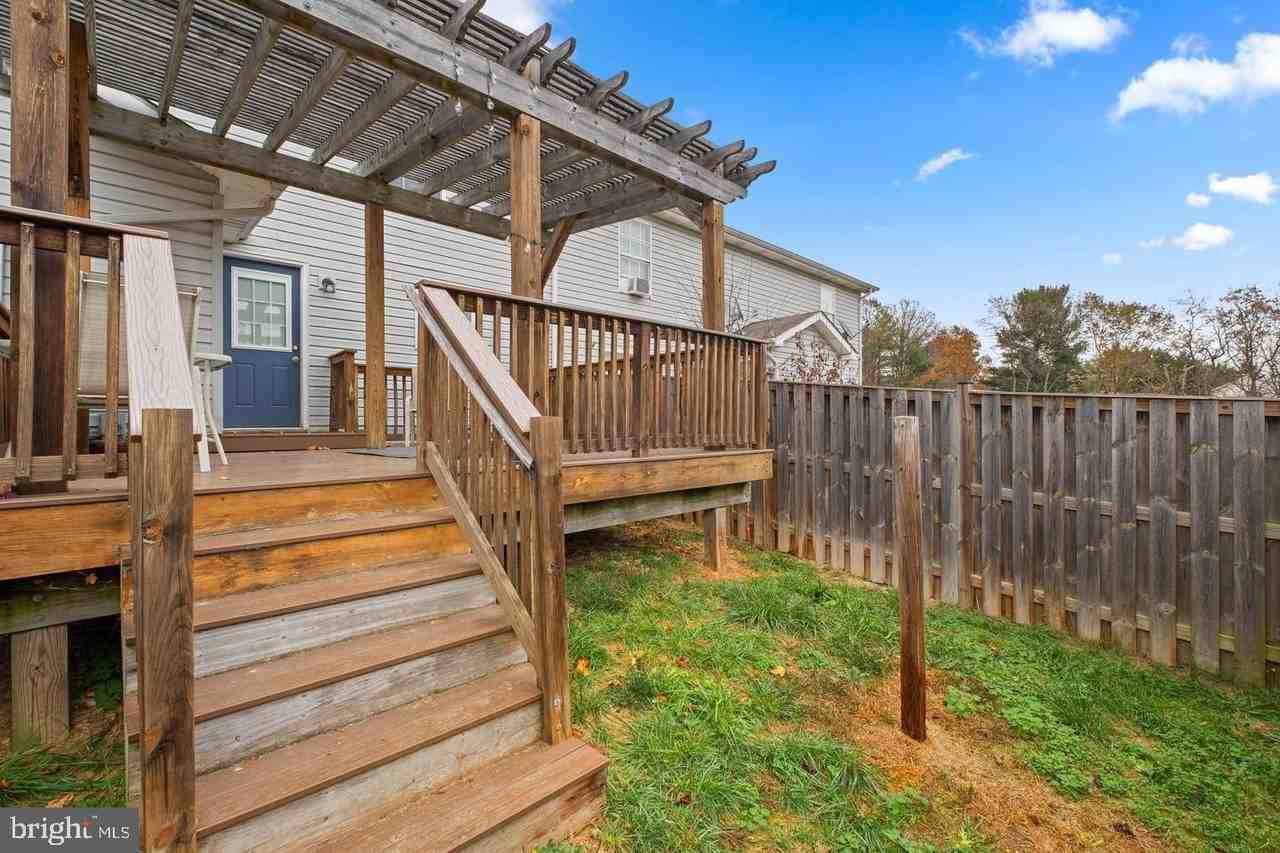 105 Little River Dr - Photo 3 of 17