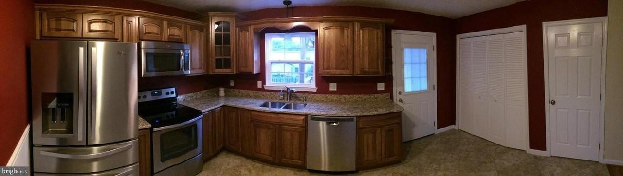 105 Little River Dr - Photo 6 of 17