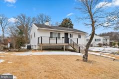 6451 Maplewood Dr - Photo 1 of 1