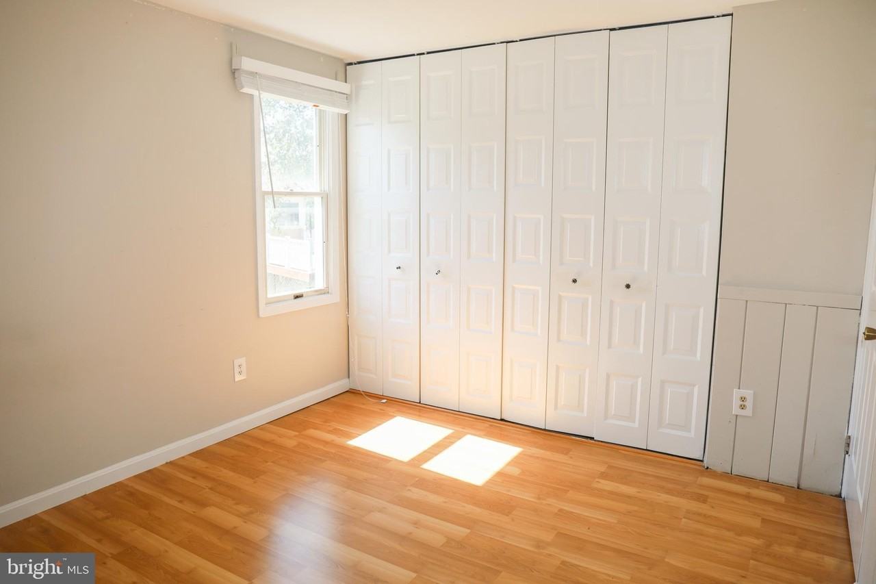 3006 Summershade Ct - Photo 6 of 27