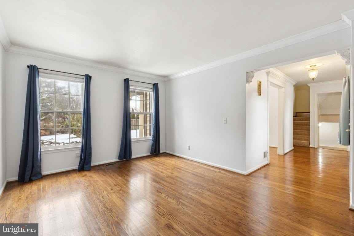 14422 Coachway Dr - Photo 3 of 25