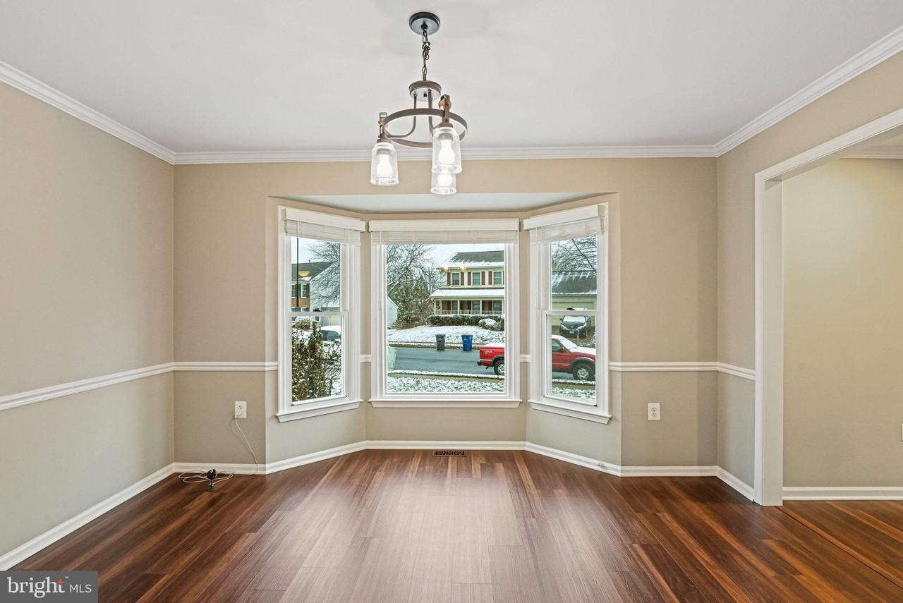 13200 Caroline Ct - Photo 7 of 50