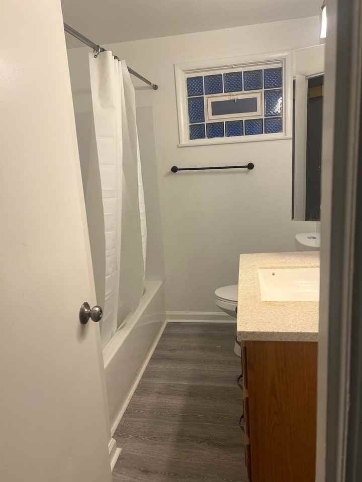 1814 Country Lane - Photo 4 of 11