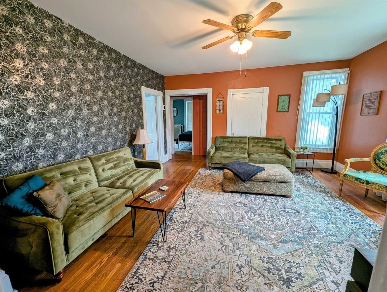 609 E Main St - Photo 6 of 14